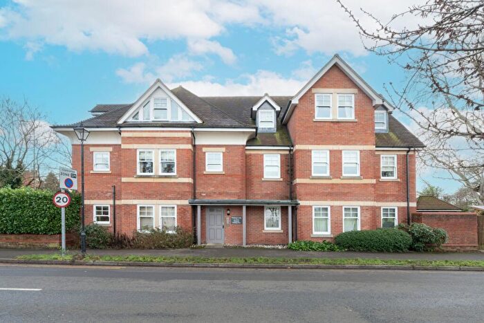 2 Bedroom Apartment To Rent In Elizabeth Jennings Way, Oxford, Oxfordshire, OX2