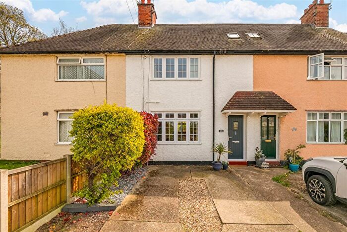 2 Bedroom Terraced House For Sale In Glebe Road, Letchworth Garden City, SG6