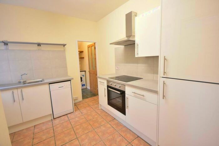 2 Bedroom Flat To Rent In Shortridge Terrace, Jesmond, NE2
