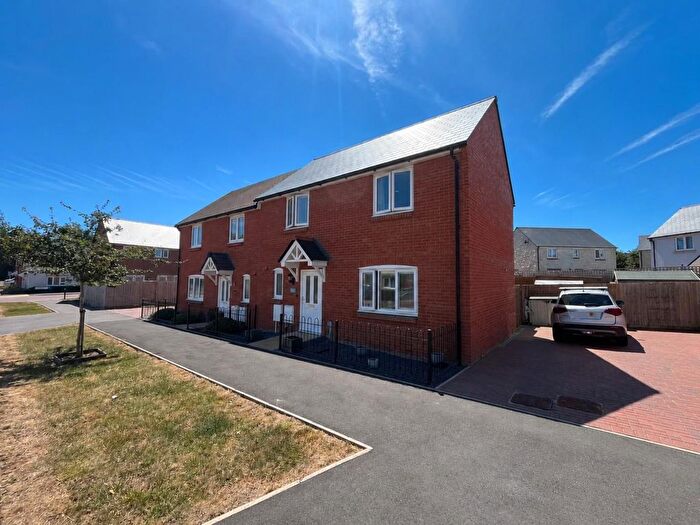 2 Bedroom Semi-Detached House For Sale In Orchard Way, Weymouth, DT4