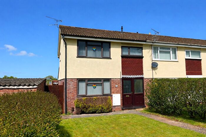 3 Bedroom End Terrace House For Sale In Bredon, Yate, Bristol, BS37