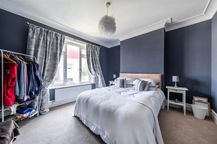 5 Bedroom House For Sale In Cliff Avenue, Swanage, BH19 - Photo 10