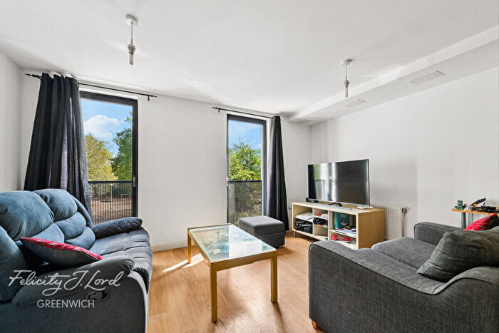 1 Bedroom Apartment For Sale In Barlborough Street, London, SE14