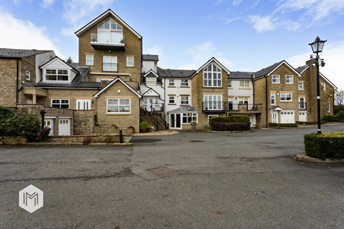 2 Bedroom Apartment For Sale In Birtle Road, Bury, Greater Manchester, BL9