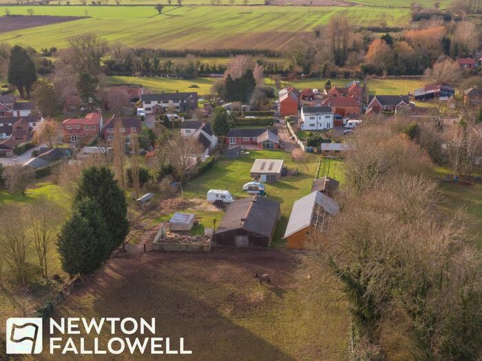 4 Bedroom Bungalow For Sale In Main Street, Hayton, DN22