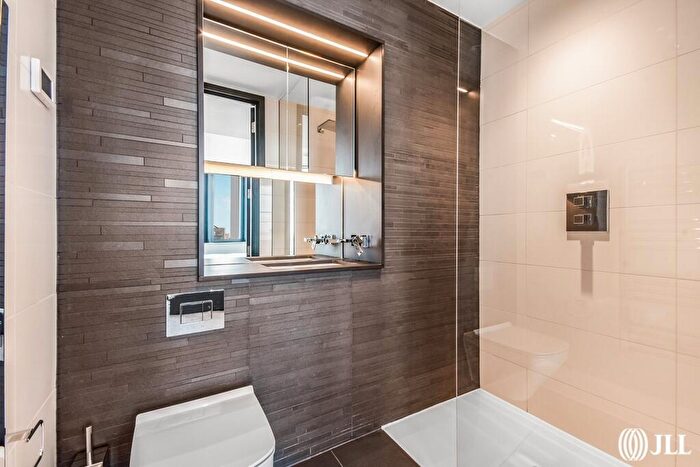 2 Bedroom Apartment To Rent In Amory Tower, Marsh Wall, E14