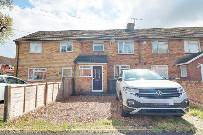 2 Bedroom Terraced House For Sale In Farringdon Road, West Leigh, Havant, PO9