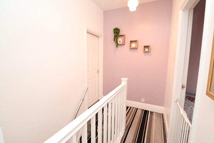 3 Bedroom Terraced House For Sale In Park Road, Wath-upon-dearne, S63