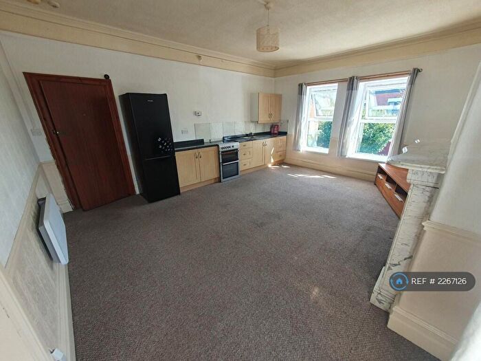 1 Bedroom Flat To Rent In Rose Terrace, Ashton-On-Ribble, Preston, PR2