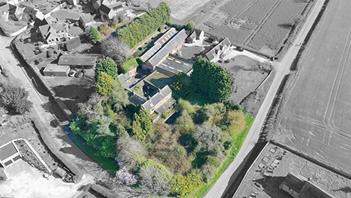 6 Bedroom Detached House For Sale In Netherseal Road, Chilcote, Swadlincote, DE12