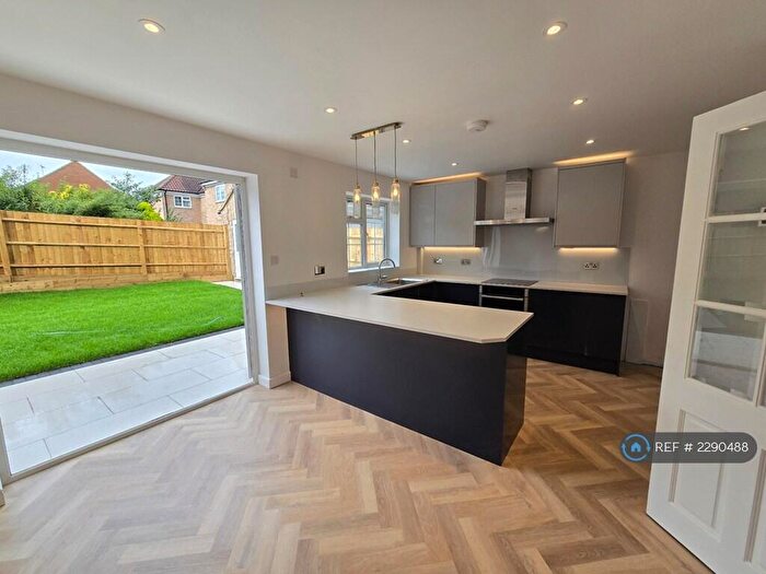 4 Bedroom Detached House To Rent In Fyne Drive, Leighton Buzzard, LU7