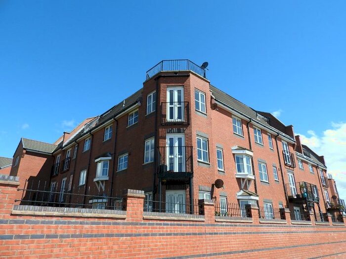 2 Bedroom Flat To Rent In Armstrong Quay, Liverpool, L3