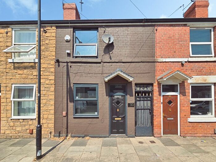 2 Bedroom Terraced House For Sale In Selborne Street, Rotherham, S65