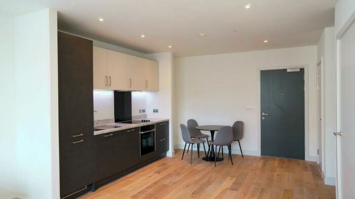 1 Bedroom Apartment To Rent In Apt, One Vesta Street, M4