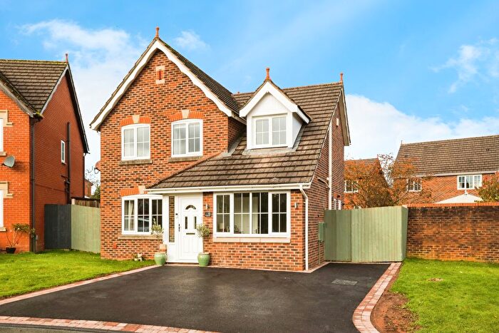 3 Bedroom Detached House For Sale In Henley Drive, Oswestry, Shropshire, SY11