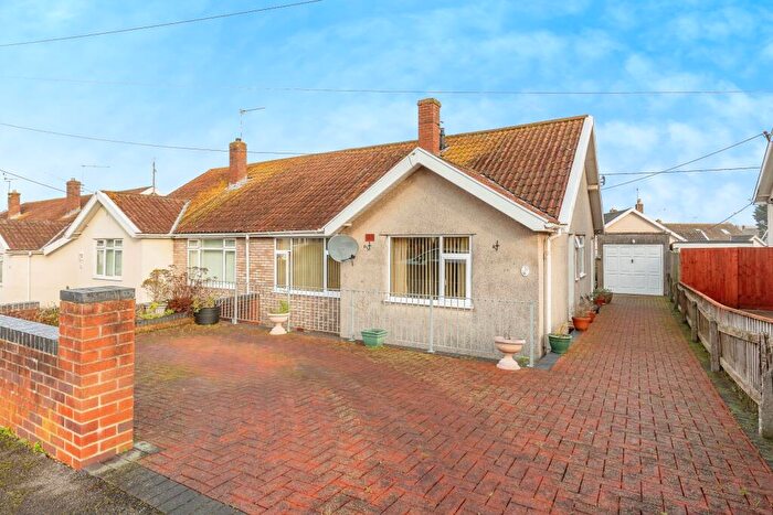 2 Bedroom Bungalow For Sale In South Lawn, Locking, Weston-super-Mare, Somerset, BS24