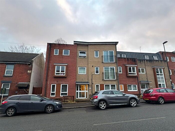 Studio To Rent In Portswood Road, Southampton, Hampshire, SO17