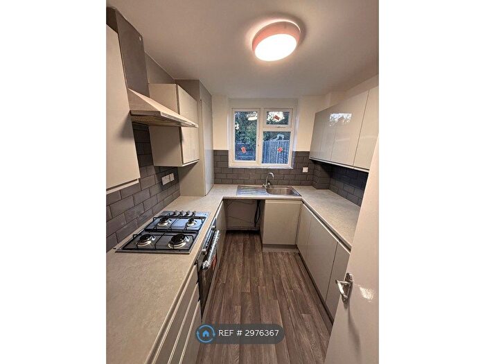 3 Bedroom Terraced House To Rent In Ramney Drive, Enfield, EN3