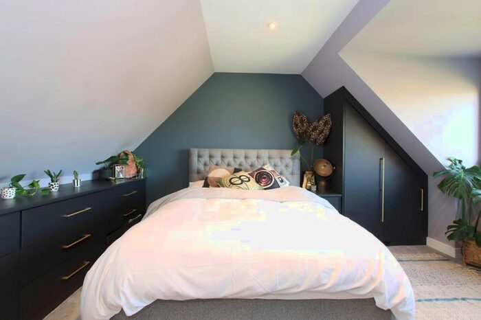 4 Bedroom Detached House For Sale In Mentmore Road, Cheddington, LU7