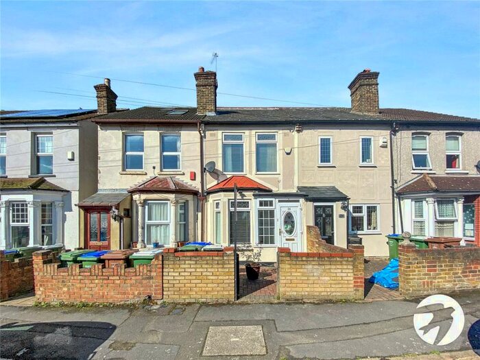 3 Bedroom Terraced House To Rent In Royal Oak Road, Bexleyheath, DA6