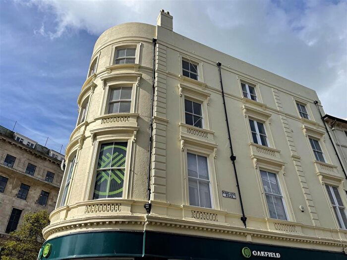 3 Bedroom Flat To Rent In Havelock Road, Hastings, TN34