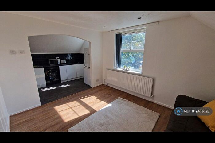 1 Bedroom Flat To Rent In Seymour Road, Crumpsall, M8