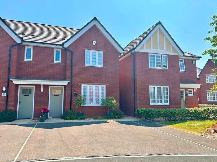 3 Bedroom Semi-Detached House For Sale In Moss Drive, Newport, TF10