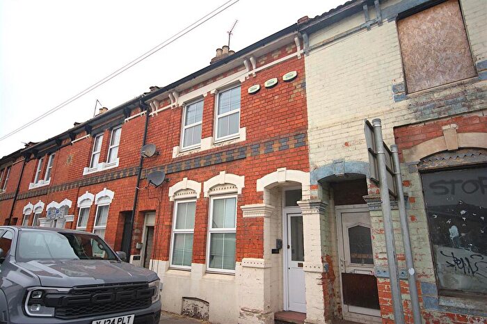 1 Bedroom Flat To Rent In St Michaels Road, Northampton, NN1