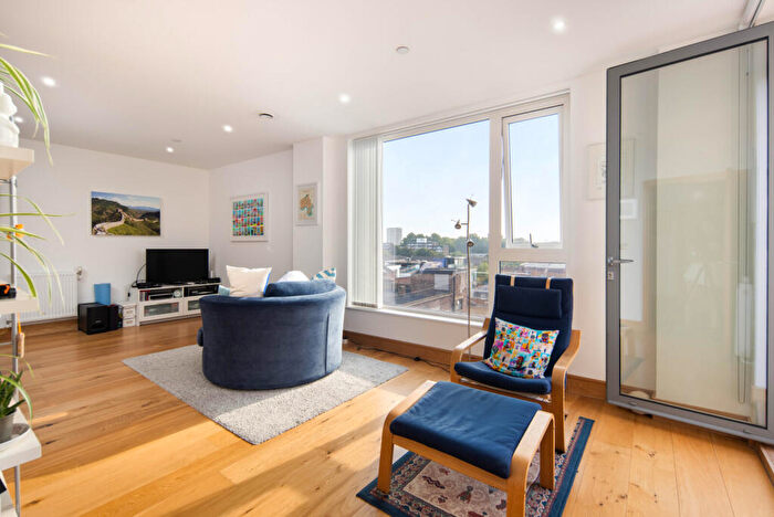 1 Bedroom Flat For Sale In Fusion Court, Sclater Street, London, E1