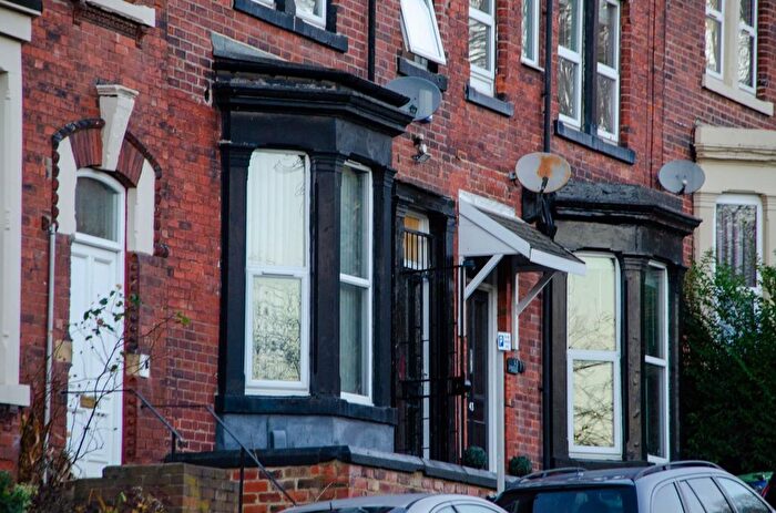 9 Bedroom Semi-Detached House To Rent In Hanover Square, Leeds, LS3