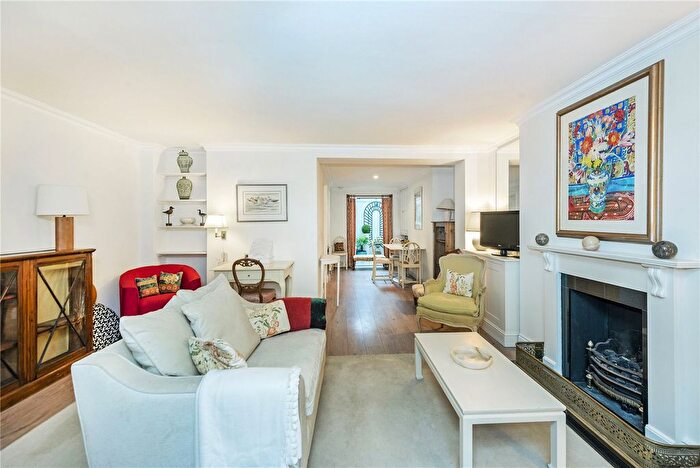 1 Bedroom Flat To Rent In Richmond Hill, Richmond, Surrey, TW10