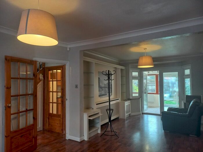 3 Bedroom Terraced House To Rent In Goodwood Avenue, Enfield, EN3