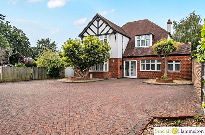 4 Bedroom Detached House For Sale In Southborough Road, Bromley, BR1