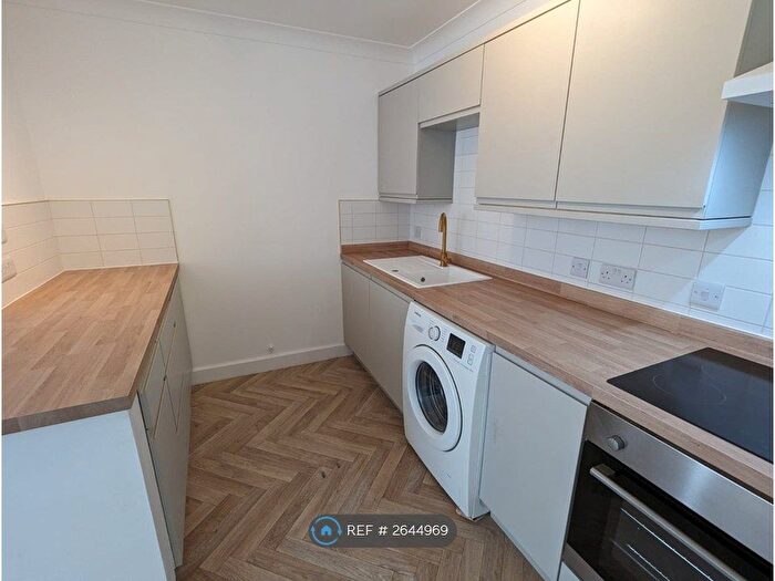 2 Bedroom Flat To Rent In Millsands, Sheffield, S3