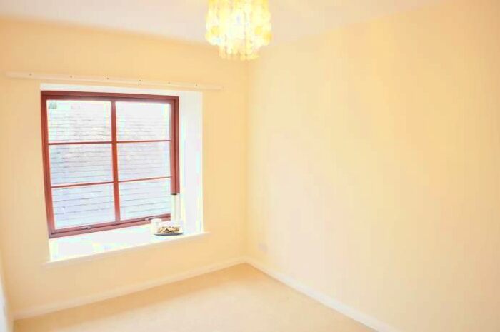 3 Bedroom Flat To Rent In Bamff Road, Alyth, Blairgowrie, PH11