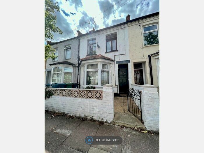 1 Bedroom Maisonette To Rent In Frognal Avenue, Harrow, HA1