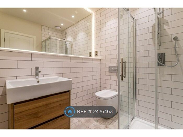 3 Bedroom Flat To Rent In Langley Park Road, Sutton, SM2
