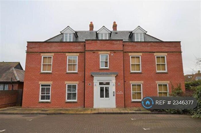 2 Bedroom Flat To Rent In Eaglegate, Colchester, CO1