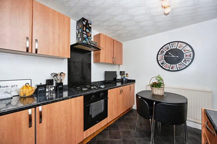 2 Bedroom Bungalow For Sale In Rostherne Close, Warrington, Cheshire, WA5