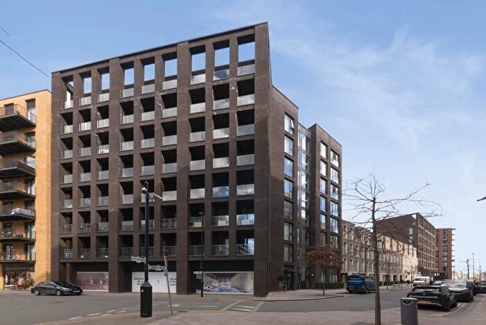 1 Bedroom Flat To Rent In Cutter House, Admiralty Avenue, London, E16