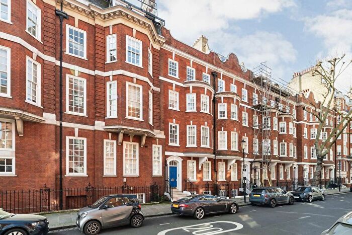 Studio To Rent In Draycott Avenue, Chelsea, SW3