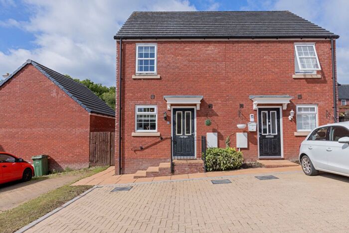 2 Bedroom Semi-Detached House For Sale In Cilgant Ceinwen, Pontrhydyrun, NP44