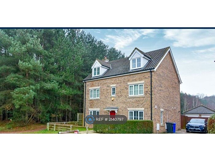 5 Bedroom Detached House To Rent In Cypress Close, Bury St. Edmunds, IP28