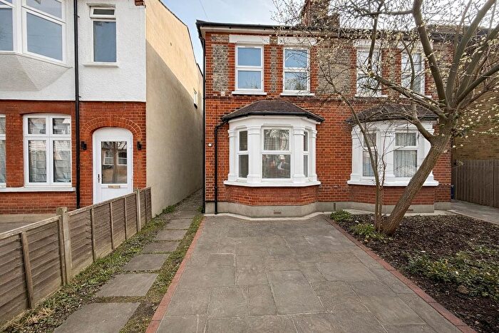 3 Bedroom Property To Rent In Coombe Gardens, New Malden, KT3