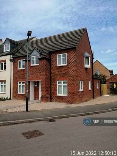 3 Bedroom Semi-Detached House To Rent In St Margarets Avenue, Wolston, CV8