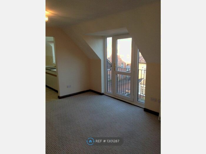 1 Bedroom Flat To Rent In Britannia Road, Banbury OX16