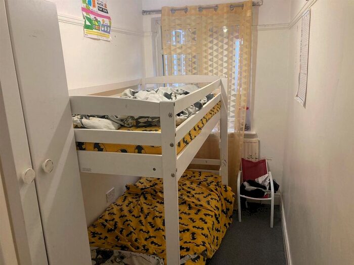 2 Bedroom Flat To Rent In Alexandra Avenue, South Harrow, Harrow, HA2