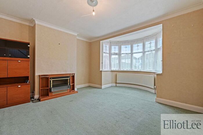 3 Bedroom End Of Terrace House To Rent In Watford Road, Harrow, HA1