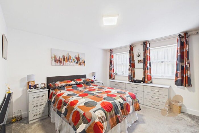 1 Bedroom Flat For Sale In New Farm Road, Stanway, CO3