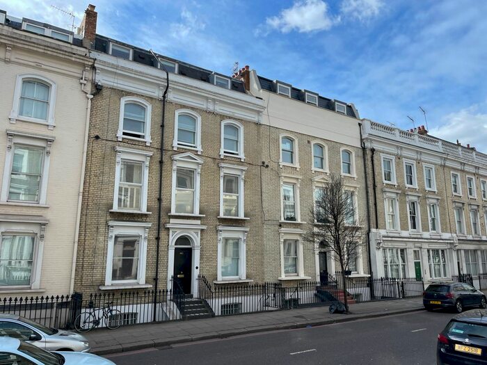 1 Bedroom Flat To Rent In Finborough Road, West Brompton, Earls Court, SW10